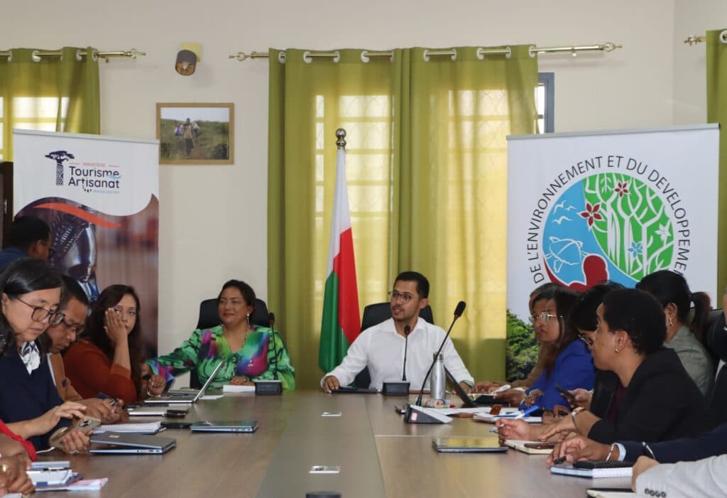 Just RIDE Environnement / Madagascar mise sur l’écotourisme de luxe pour dynamiser ses parcs nationaux