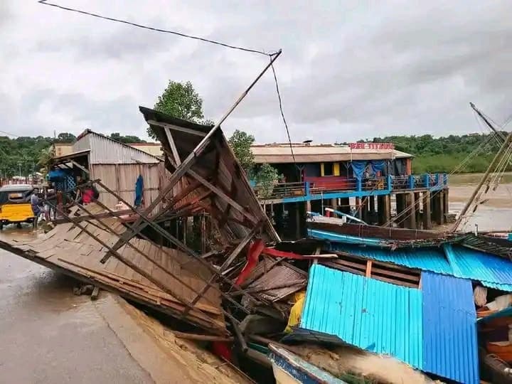 Just RIDE Environnement / (Flash-Info) Madagascar frappé par le cyclone Dikeledi : bilan provisoire et conséquences