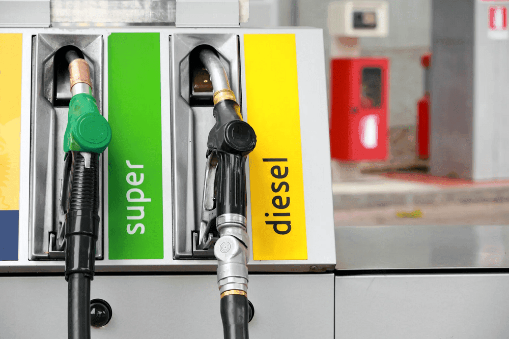 Just Ride actualité / Hausse et baisse des carburants : Des kilomètres de plus pour moins cher… du moins pour les motards !