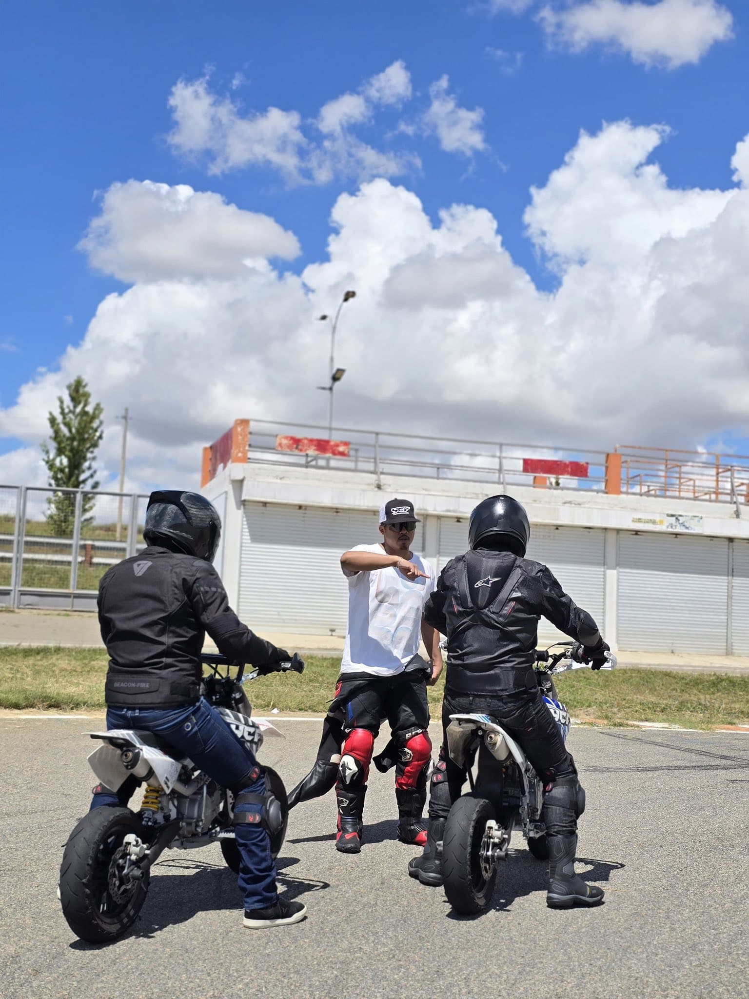 Just Ride events / Préparation Imerikasinina Motul Trophy (IMT) : Sessions de Test et Coaching au SRK Karting Imerintsiatosika