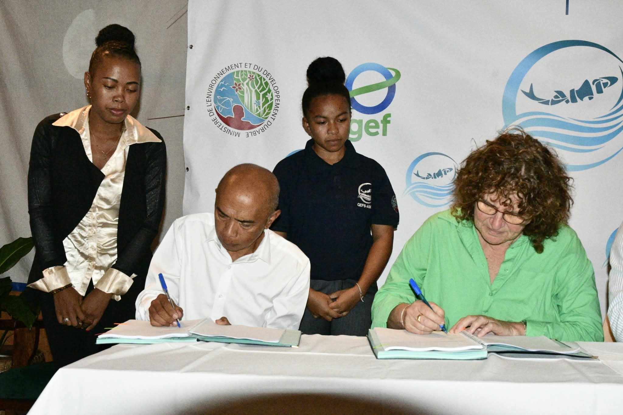 Just Ride Environnement / Madagascar franchit une nouvelle étape pour la protection de ses océans : Sainte-Marie bientôt classée Aire Protégée Marine et Terrestre