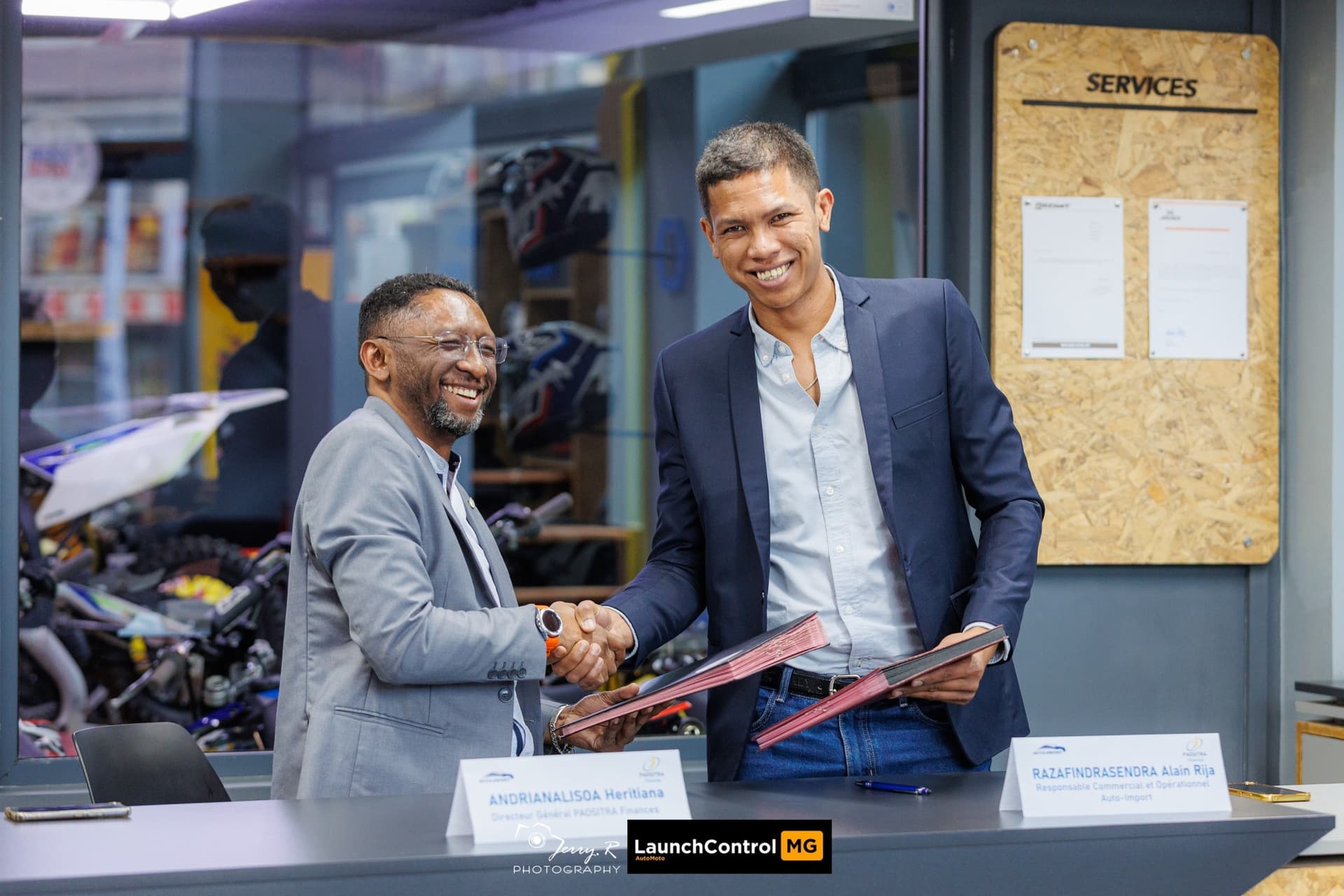 Just Ride Actualité / Moto à crédit : PAOSITRA Finances et Auto Import s’allient