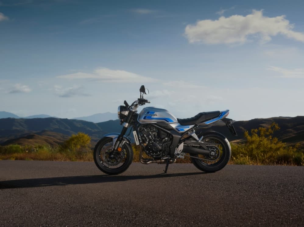 Honda CB1000F 2026 : un hommage musclé aux années 80