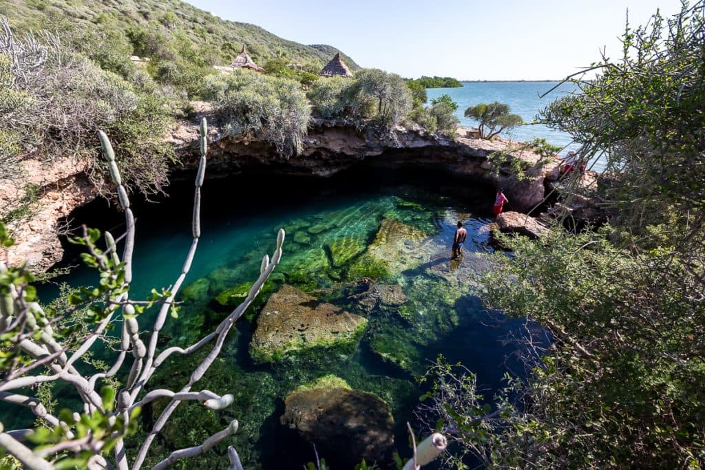Just Ride Road Trip / Une journée à Tuléar : la Grotte Sacrée de Sarodrano