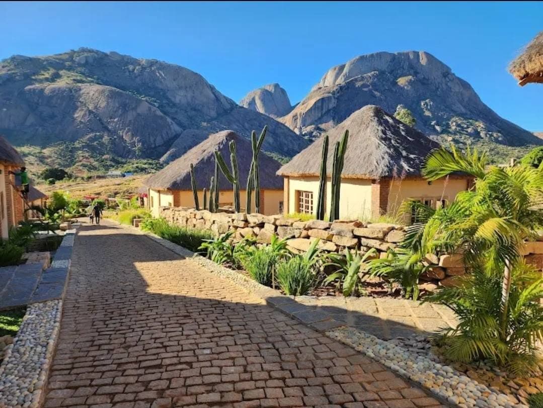Just Ride actus / « Best of the Best Tripadvisor 2026 » : Un lodge malgache de la RN7 classé dans le Top 1% mondial